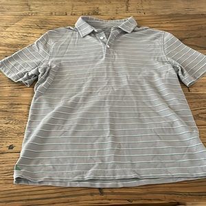 Men’s Untuck it polo size Medium